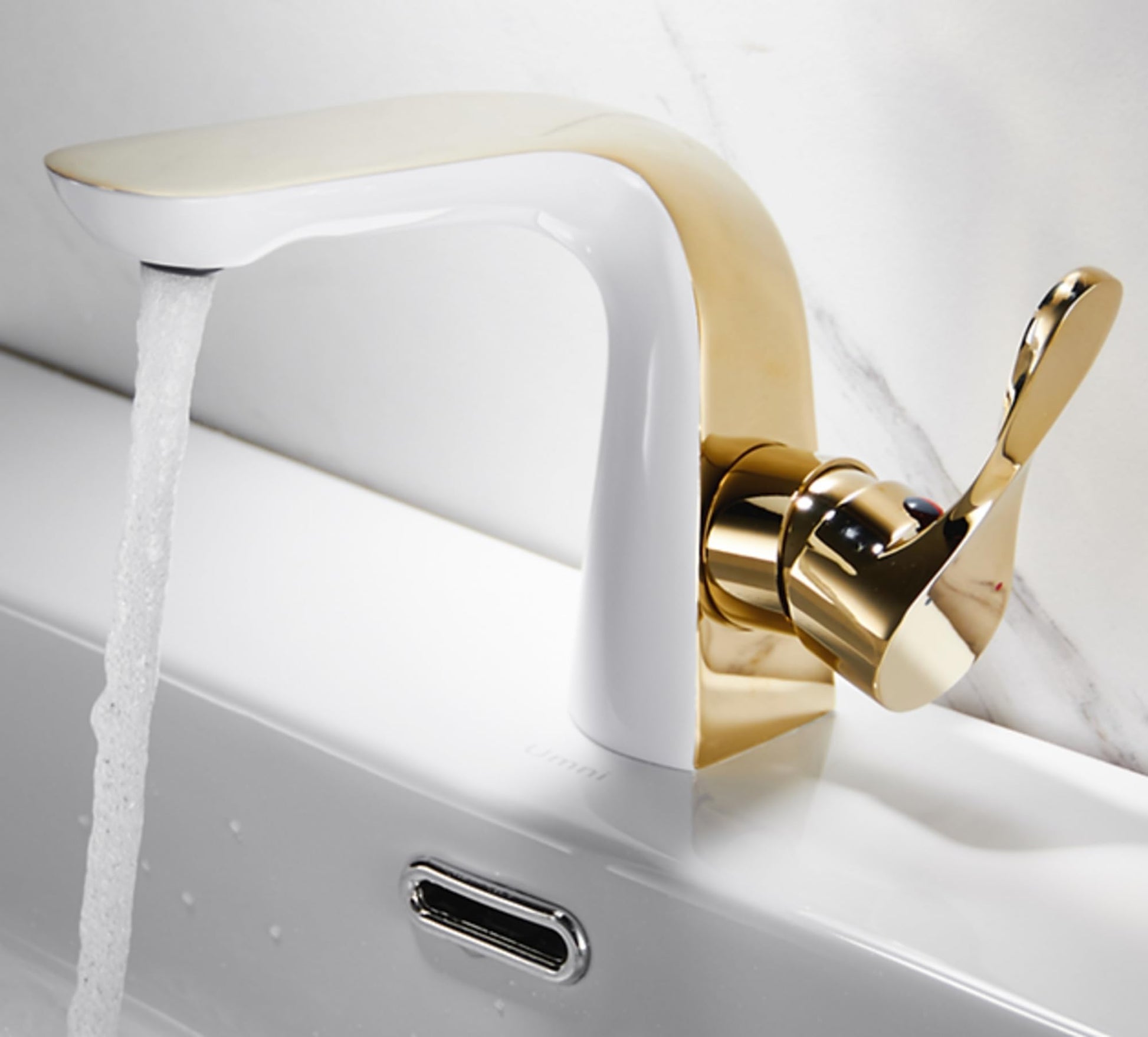 Küchenarmatur mit 360° Schwenkauslauf – Hochwertiger Wasserhahn aus Messing mit Zugbrause & Keramikkartusche